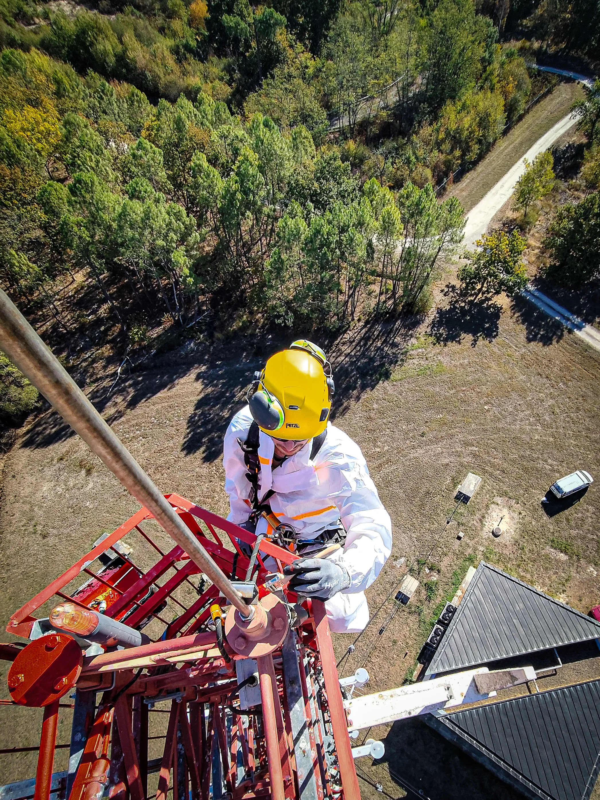 Intervention des cordistes MS Access en peinture pour EIFFAGE ENERGIES à Mérignac – 2